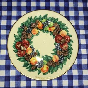 1988 Lenox Christmas Wreath Plate DELAWARE